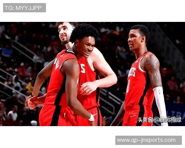 又香又臭!火箭内线支柱最近一段时间的体现其实并不安稳-